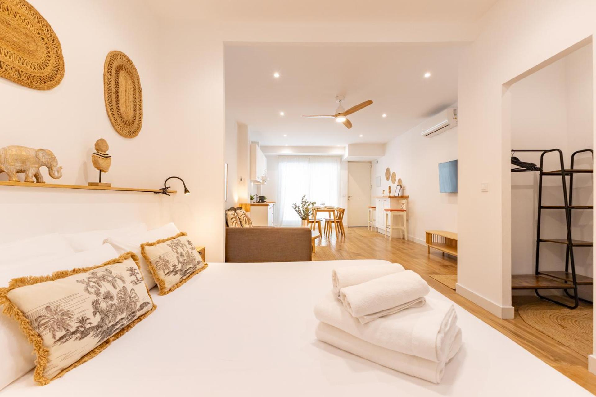 Isg Apartments Triana Estudio 2 塞维利亚 外观 照片