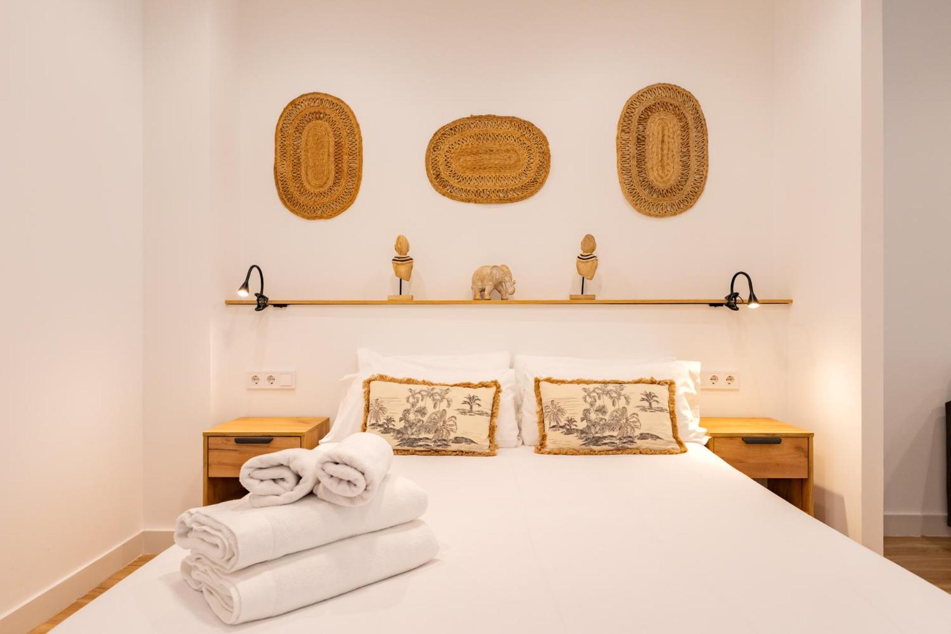 Isg Apartments Triana Estudio 2 塞维利亚 外观 照片