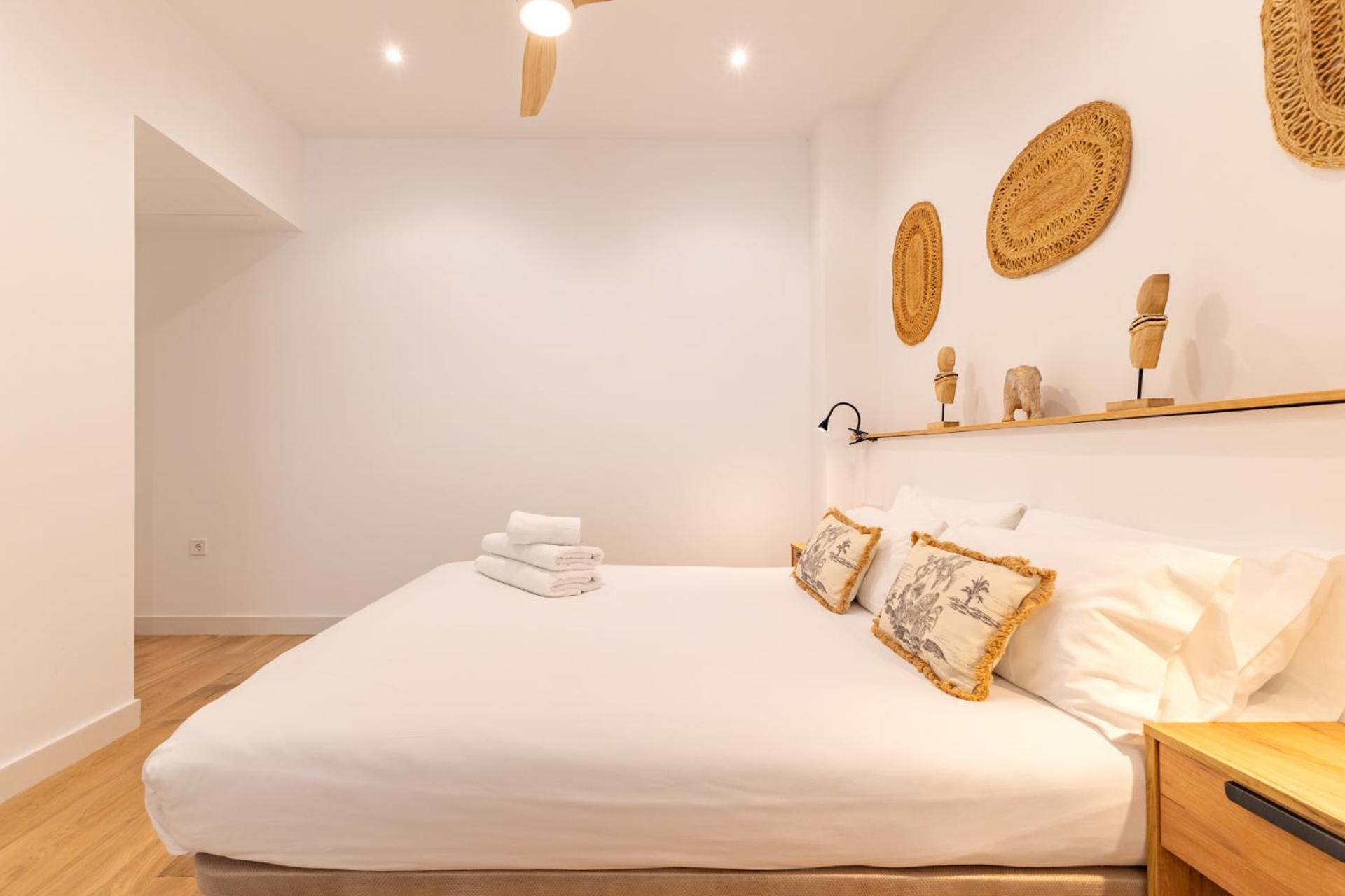 Isg Apartments Triana Estudio 2 塞维利亚 外观 照片